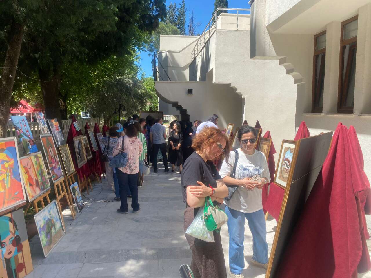 Muğla’da Sanat Rüzgârı Esti: Yıl Sonu Sergisi Büyük İlgi Gördü 6
